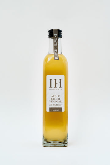 Apple cider vinegar organically farmed with the mother 